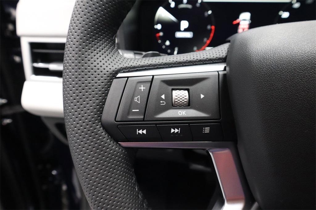 new 2025 Mitsubishi Outlander car, priced at $40,960
