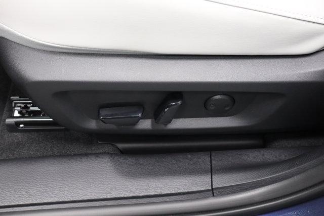 new 2025 Mitsubishi Outlander car