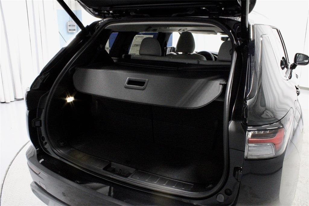 new 2025 Mitsubishi Outlander car