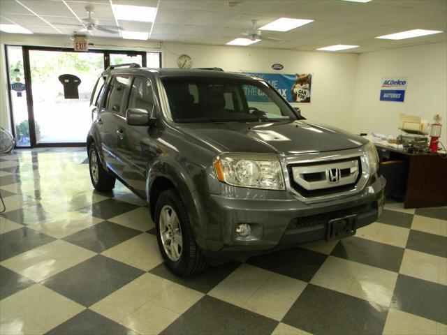 used 2011 Honda Pilot car, priced at $12,499