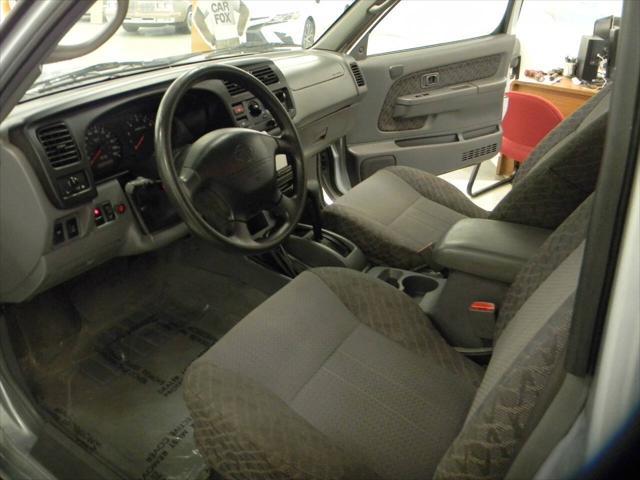 used 2000 Nissan Xterra car, priced at $5,499