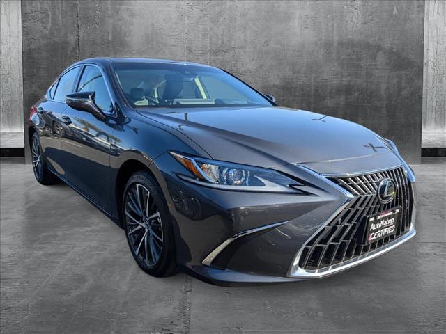 used 2025 Lexus ES 300h car, priced at $44,000