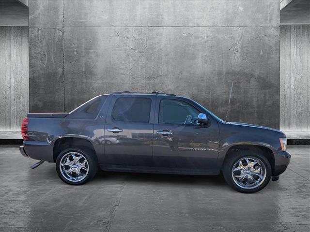 used 2011 Chevrolet Avalanche car, priced at $16,750