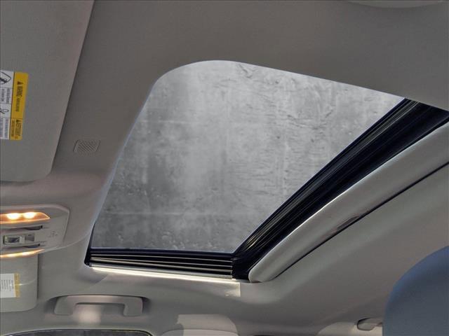 used 2022 Toyota Highlander Hybrid car, priced at $39,951