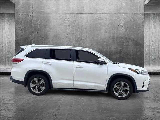 used 2017 Toyota Highlander car, priced at $21,850