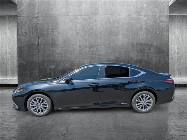 used 2022 Lexus ES 300h car, priced at $35,750