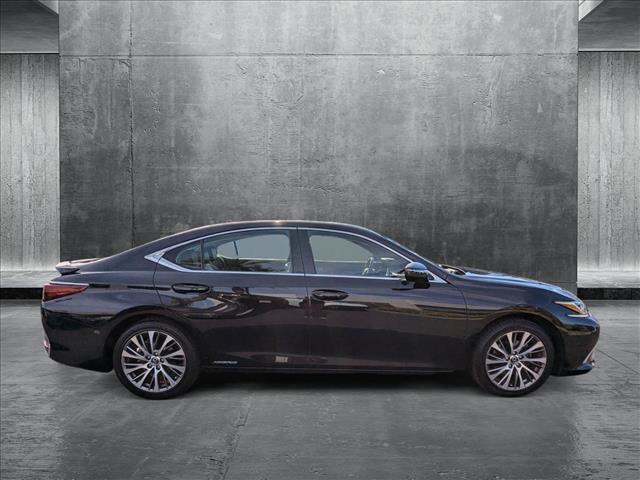 used 2019 Lexus ES 300h car, priced at $25,750