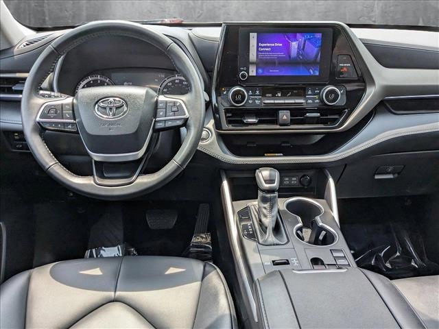 used 2023 Toyota Highlander car, priced at $38,951