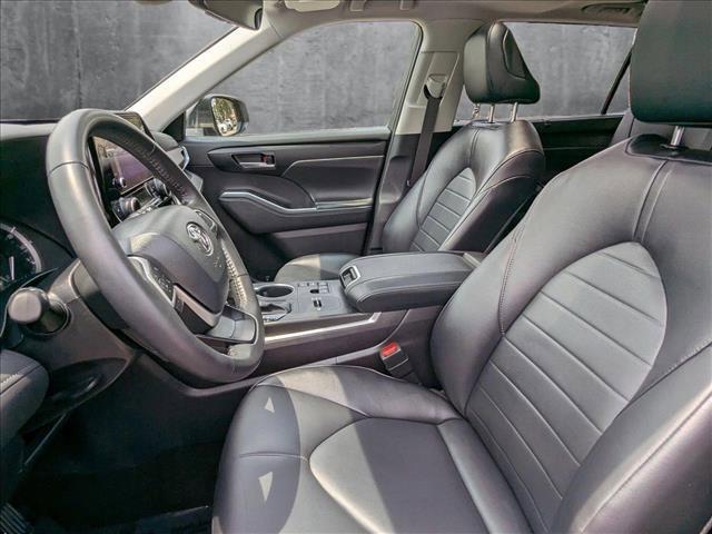 used 2023 Toyota Highlander car, priced at $38,951
