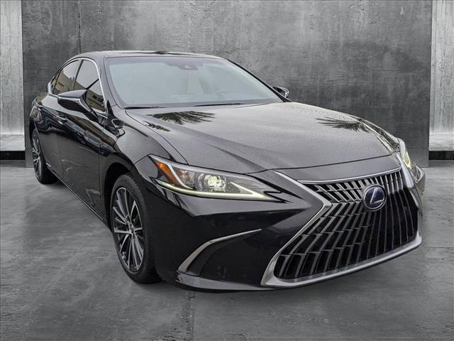 used 2022 Lexus ES 300h car, priced at $33,500