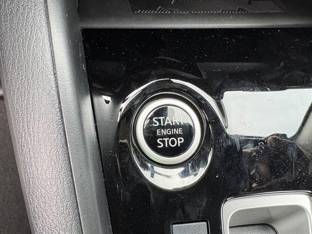 new 2025 Nissan Versa car, priced at $22,274