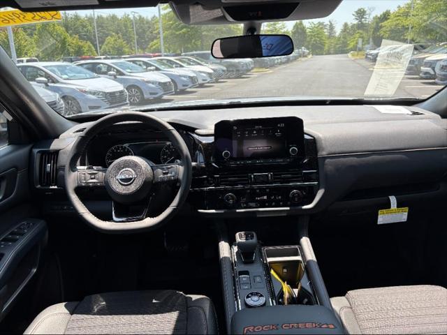 new 2025 Nissan Pathfinder car, priced at $43,888