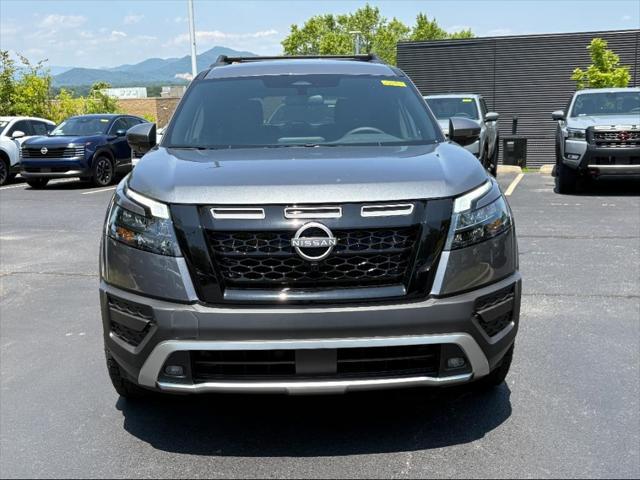 new 2025 Nissan Pathfinder car, priced at $43,888