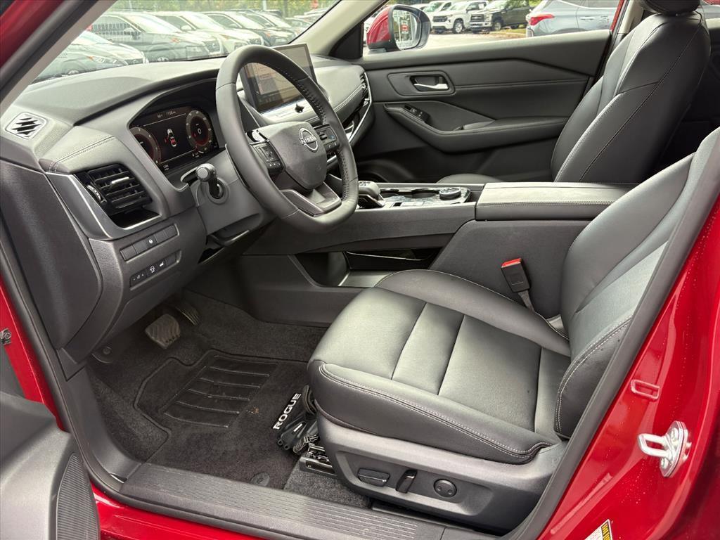used 2025 Nissan Rogue car, priced at $31,949