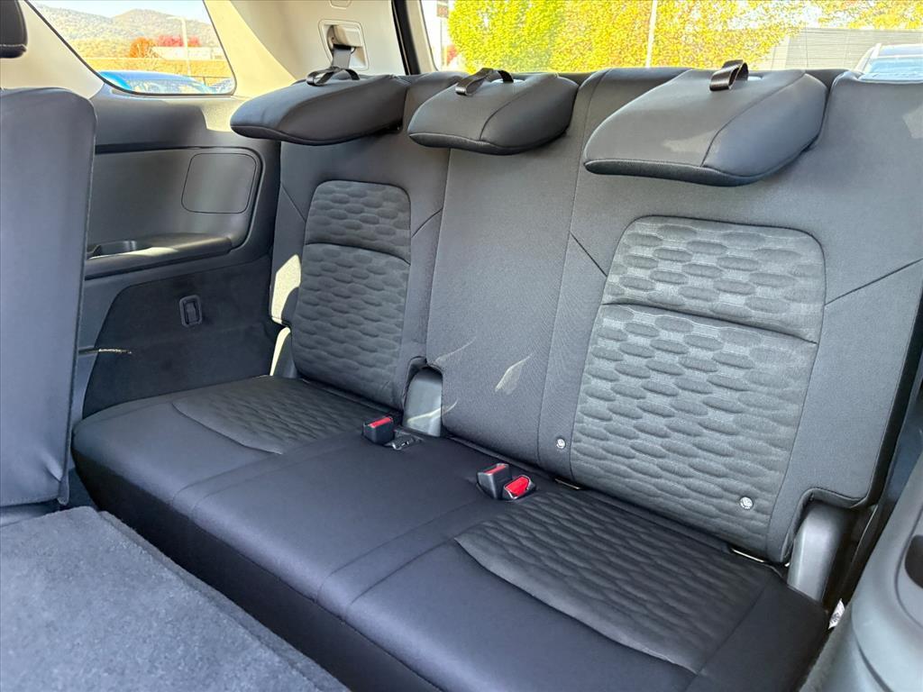 new 2025 Nissan Pathfinder car, priced at $33,371