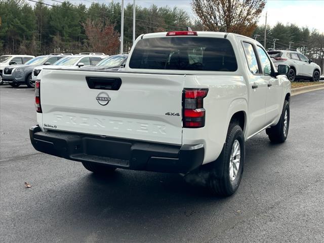 new 2025 Nissan Frontier car, priced at $35,866