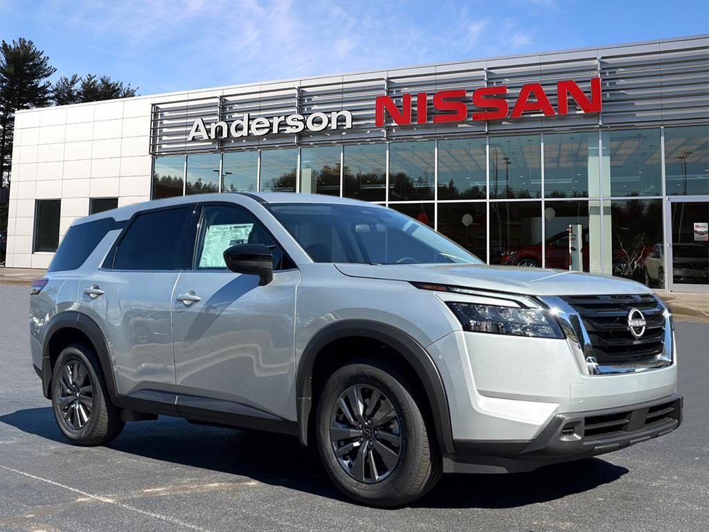 new 2025 Nissan Pathfinder car, priced at $33,371