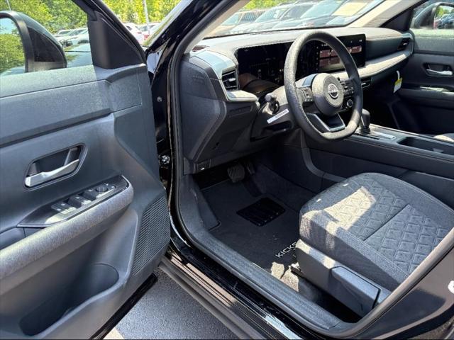 new 2025 Nissan Kicks car, priced at $26,555