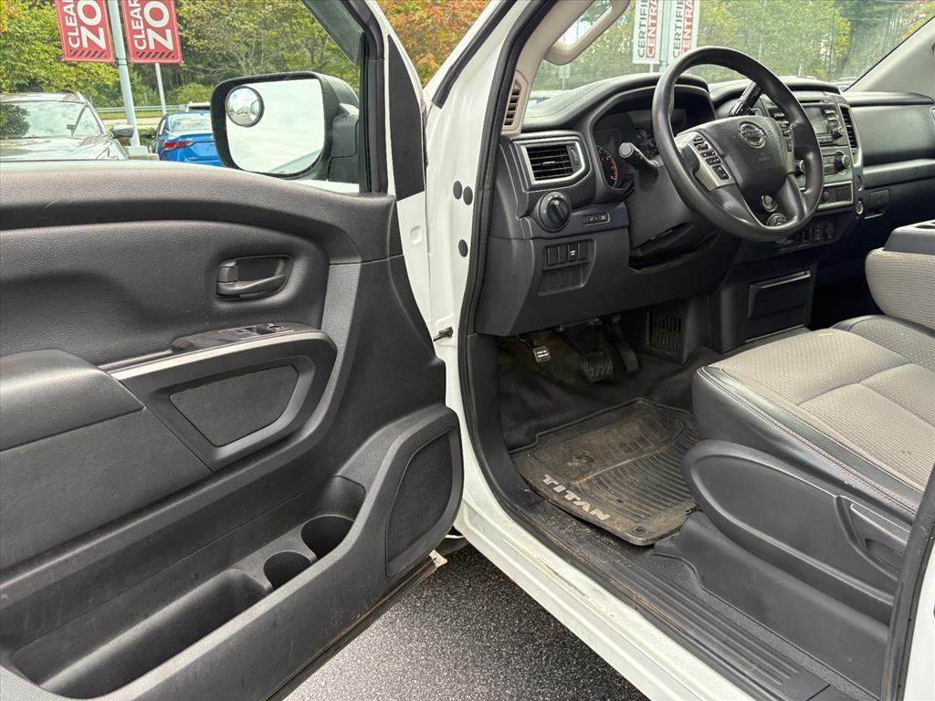 used 2017 Nissan Titan car, priced at $15,327