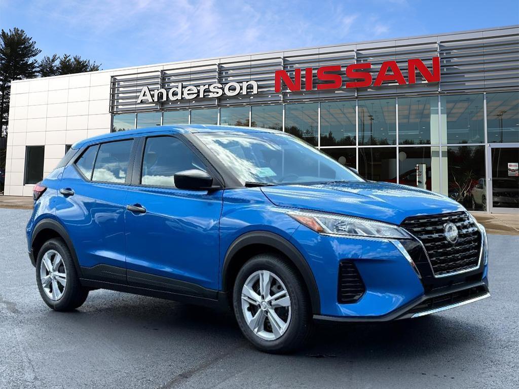 new 2025 Nissan Kicks car, priced at $22,702