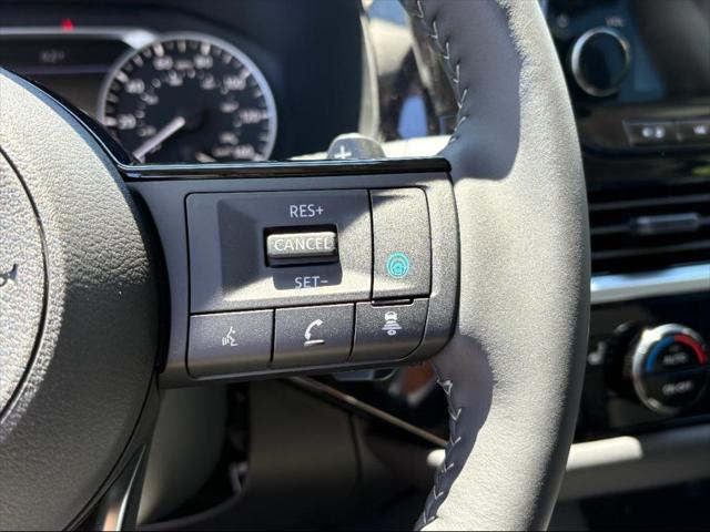 new 2025 Nissan Pathfinder car, priced at $47,325