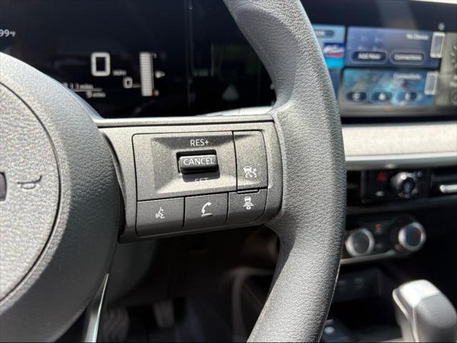 new 2025 Nissan Kicks car, priced at $26,555