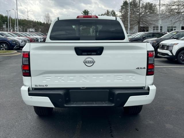 new 2025 Nissan Frontier car, priced at $38,622