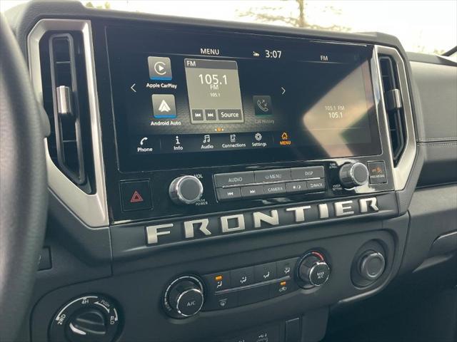 new 2025 Nissan Frontier car, priced at $38,622