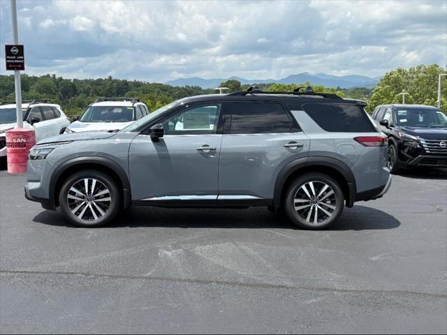 new 2025 Nissan Pathfinder car, priced at $51,752