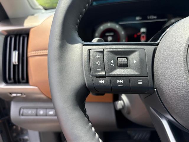 new 2025 Nissan Pathfinder car, priced at $51,752
