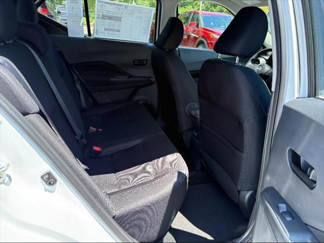 new 2025 Nissan Kicks car, priced at $23,257