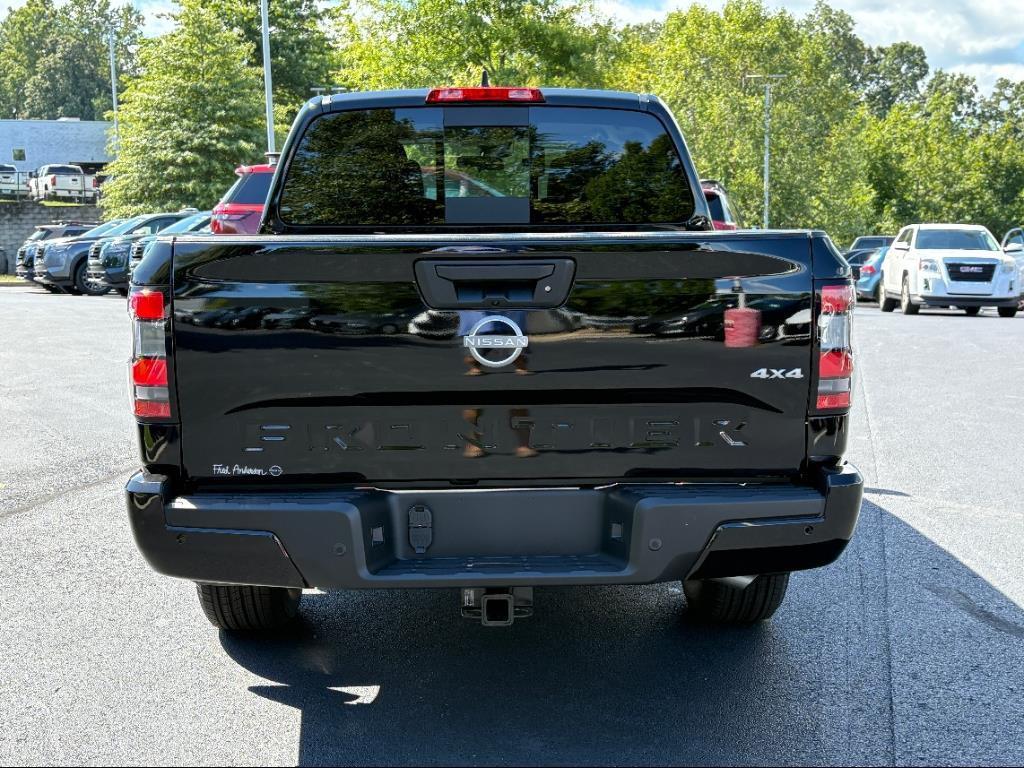 new 2025 Nissan Frontier car, priced at $39,725