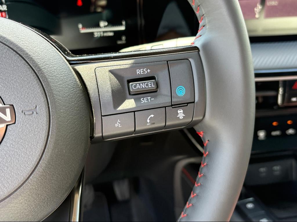 new 2025 Nissan Kicks car, priced at $28,546