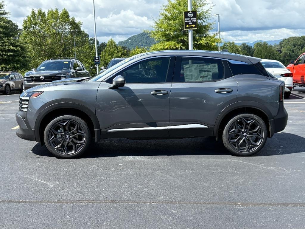 new 2025 Nissan Kicks car, priced at $28,546