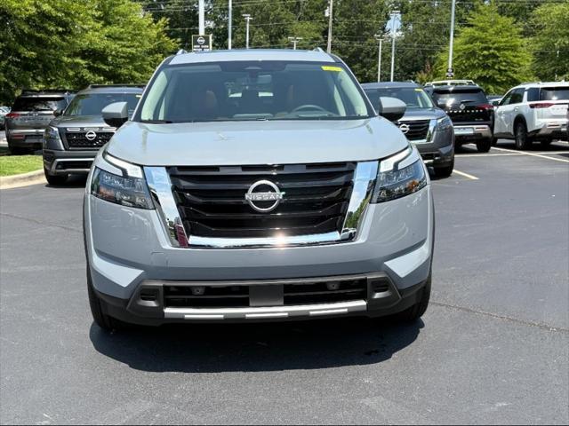 new 2025 Nissan Pathfinder car, priced at $50,415