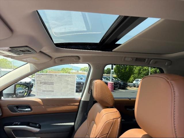 new 2025 Nissan Pathfinder car, priced at $50,415