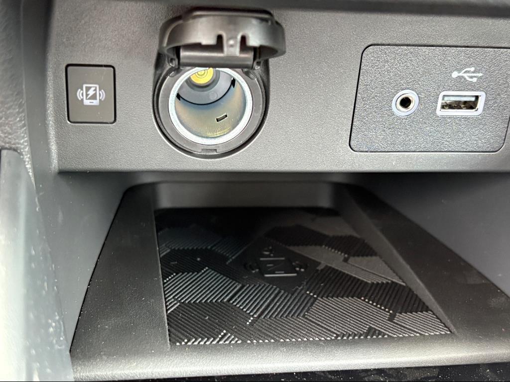 new 2025 Nissan Versa car, priced at $22,240