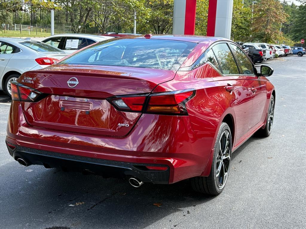 new 2025 Nissan Altima car, priced at $33,857