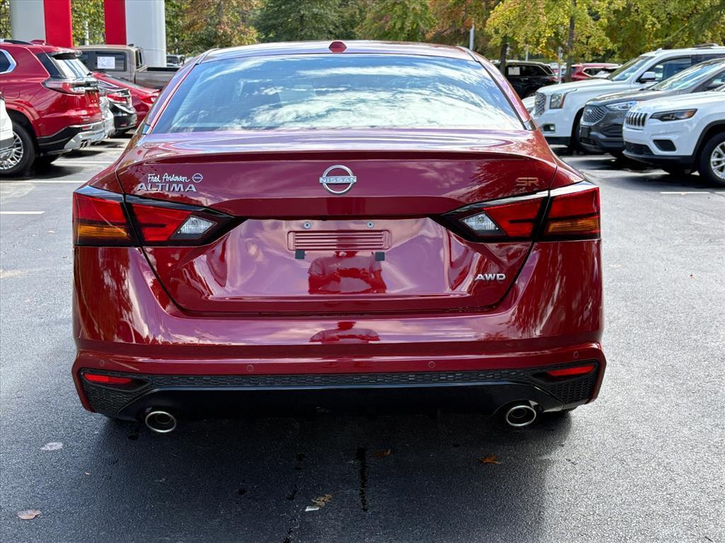 new 2025 Nissan Altima car, priced at $33,857