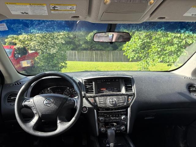 used 2019 Nissan Pathfinder car, priced at $13,594