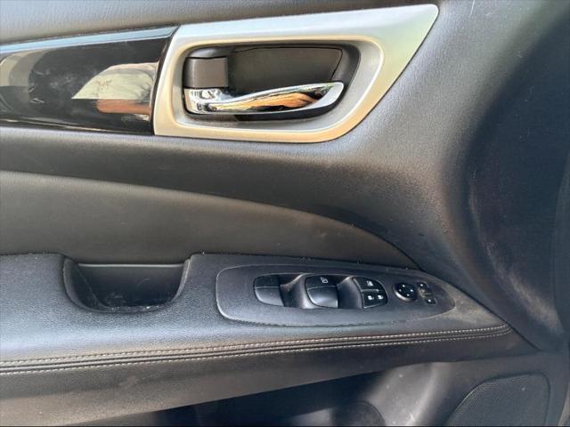 used 2019 Nissan Pathfinder car, priced at $13,594