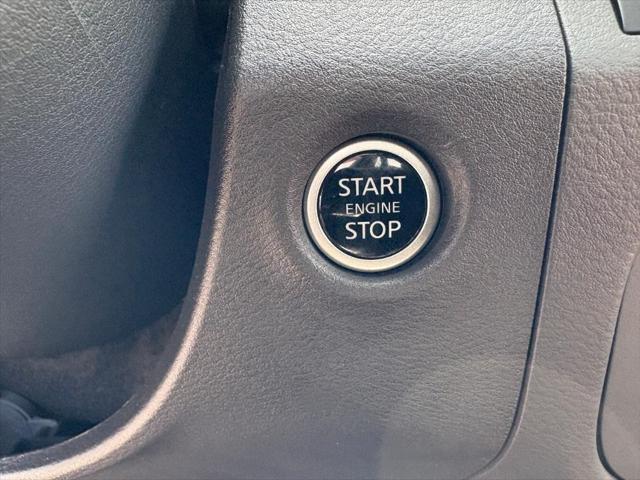 new 2025 Nissan Frontier car, priced at $42,224