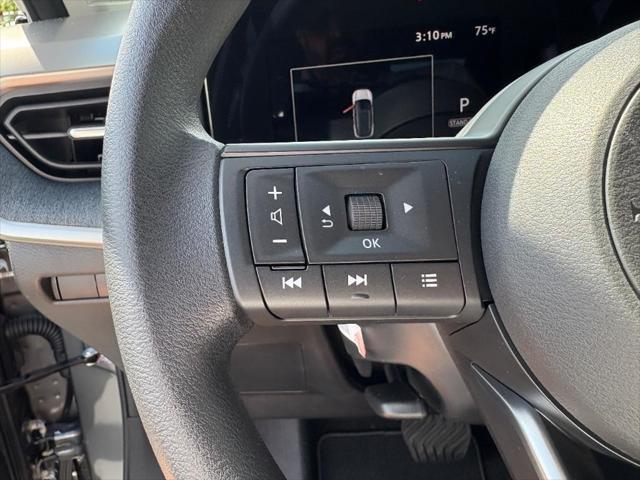 new 2025 Nissan Kicks car, priced at $26,555