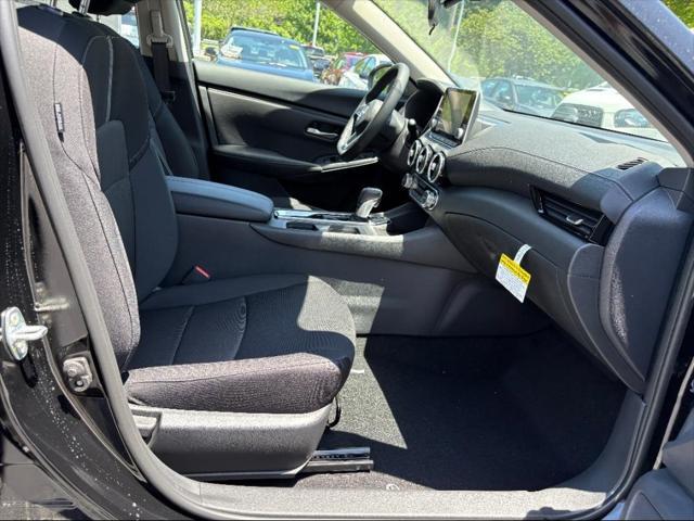 new 2025 Nissan Sentra car, priced at $23,784