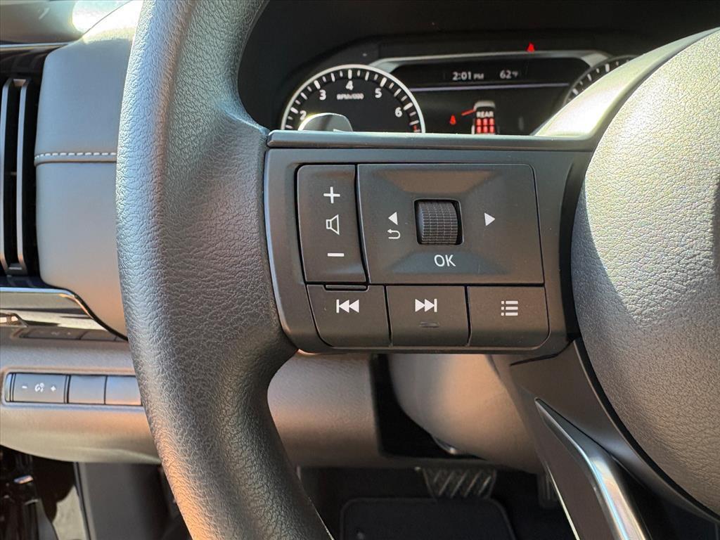 new 2025 Nissan Pathfinder car, priced at $33,371