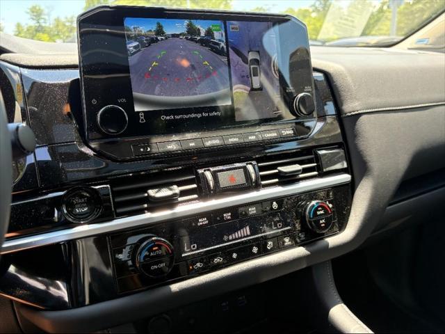 new 2025 Nissan Pathfinder car, priced at $46,519