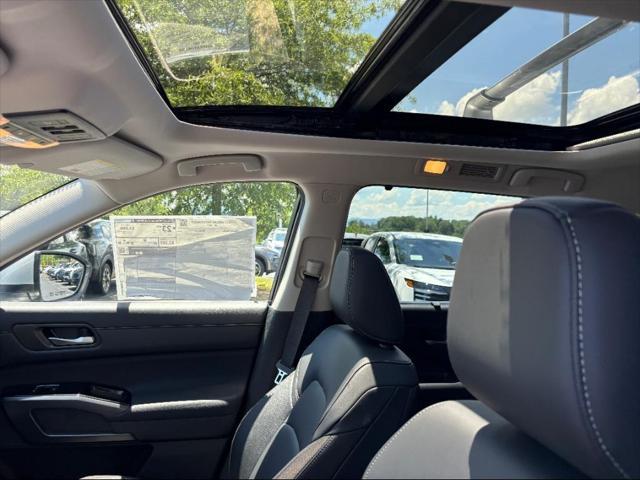 new 2025 Nissan Pathfinder car, priced at $46,519