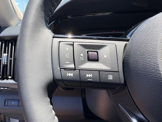 new 2025 Nissan Pathfinder car, priced at $46,519
