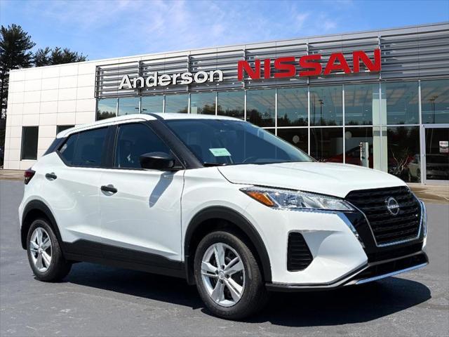 new 2025 Nissan Kicks car, priced at $23,257
