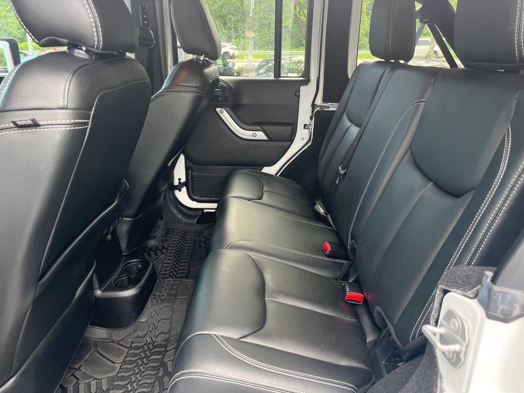 used 2015 Jeep Wrangler Unlimited car, priced at $20,994
